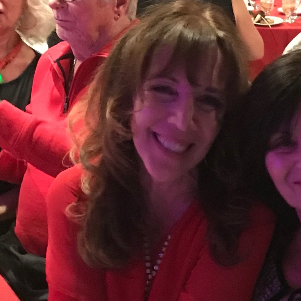 Meet your Posher, Elaine